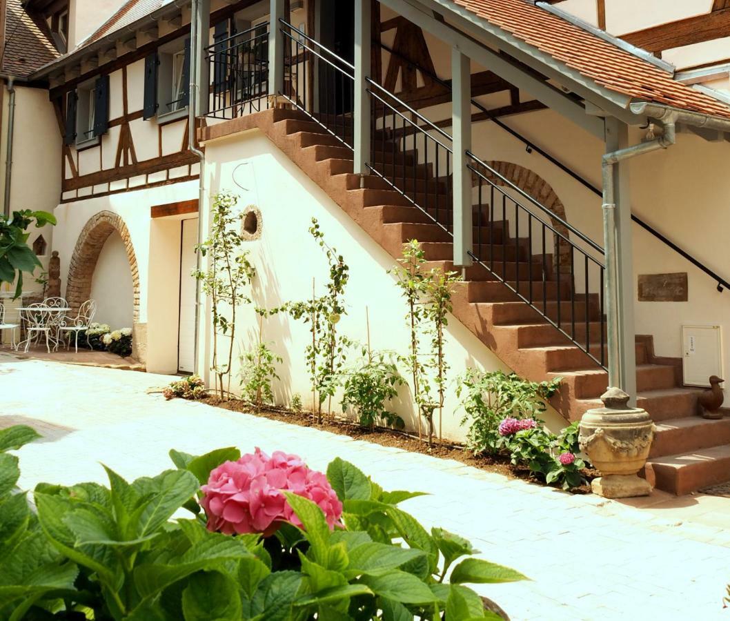 דירות אוברנאי La Cour Sainte Agnes מראה חיצוני תמונה
